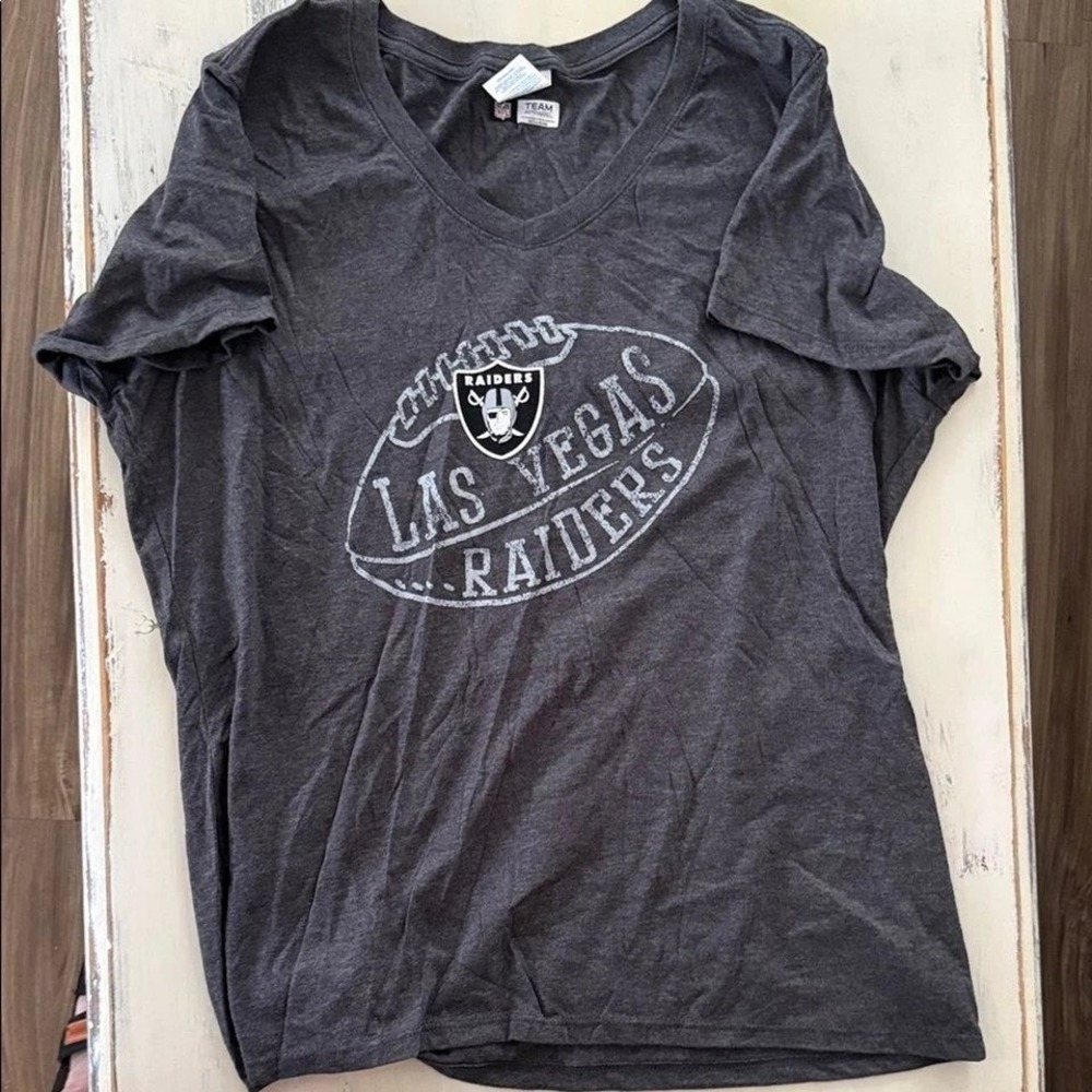 Las Vegas Raiders T-Shirt Womens NFL Football Team Apparel Graphic‎ Tee XXL NWT